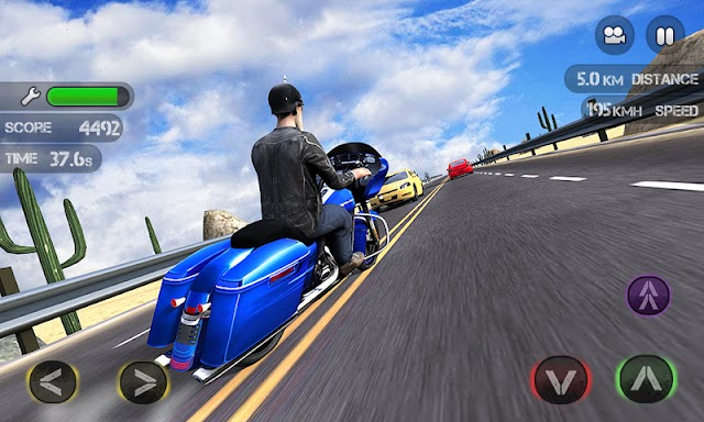 Race the Traffic Moto Resimleri