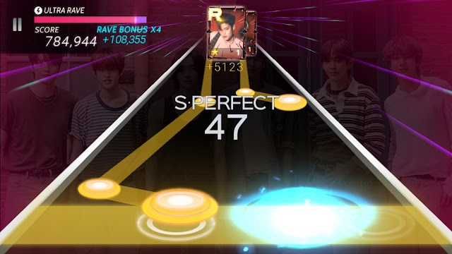 SUPERSTAR SMTOWN Resimleri